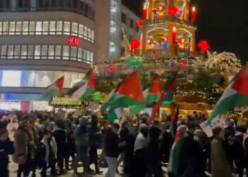 Magdeburg: Islam und pro Gaza Proteste auf dem Weihnachtsmarkt in Hannover