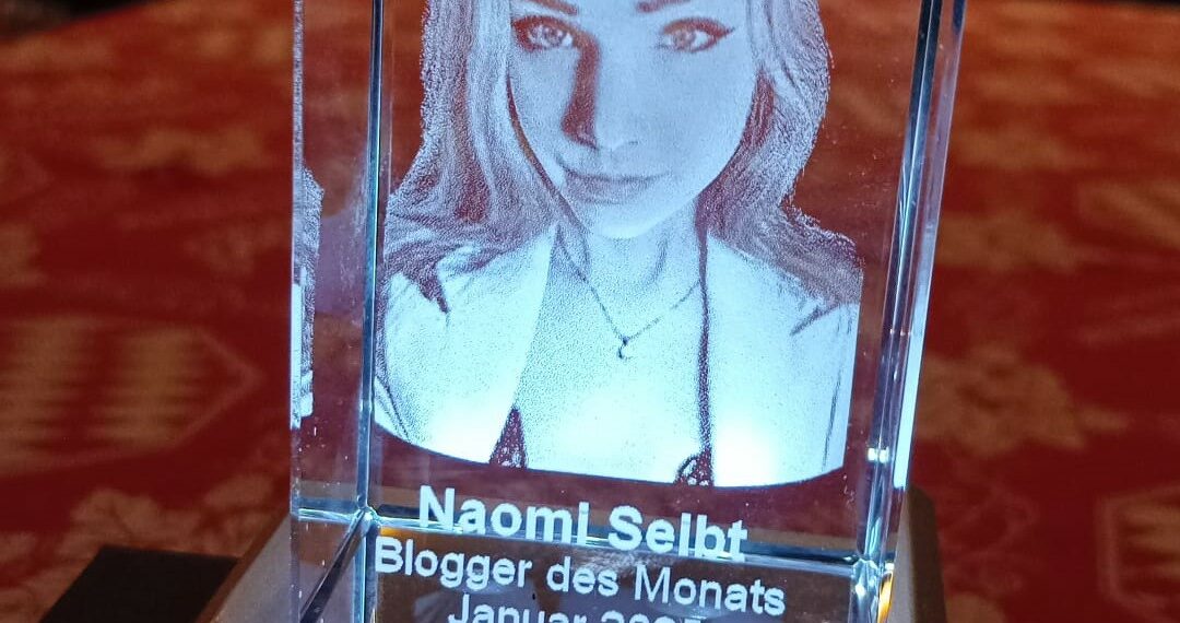Naomi Seibt - Blogger des Monats